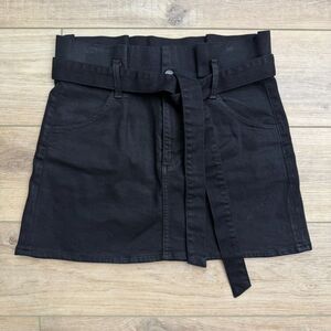 Alice & Olivia Black Denim Paperbag High Rise Mini Skirt Belted Womens‎ size 30